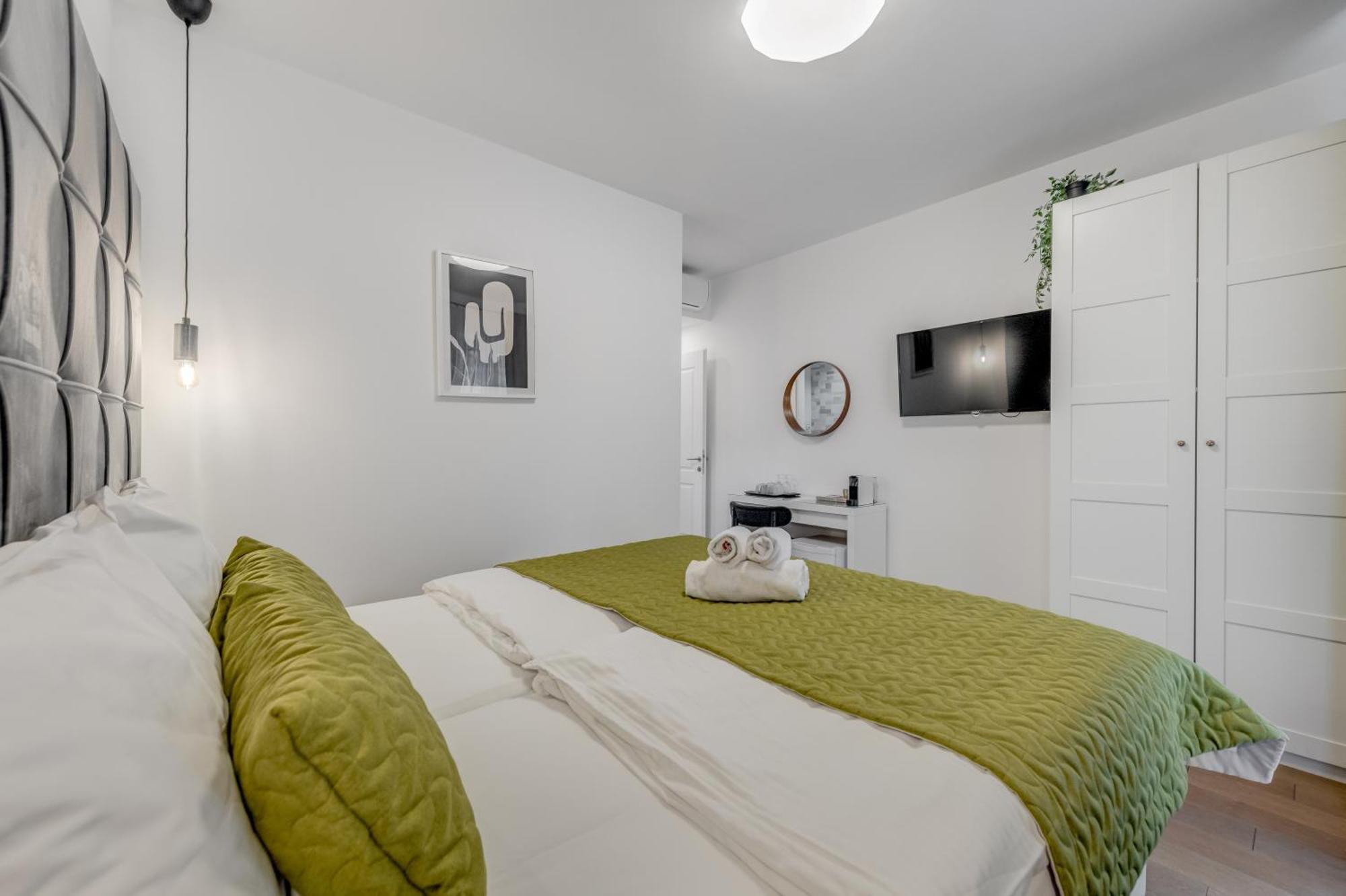 Finn Luxury Rooms Спліт Екстер'єр фото